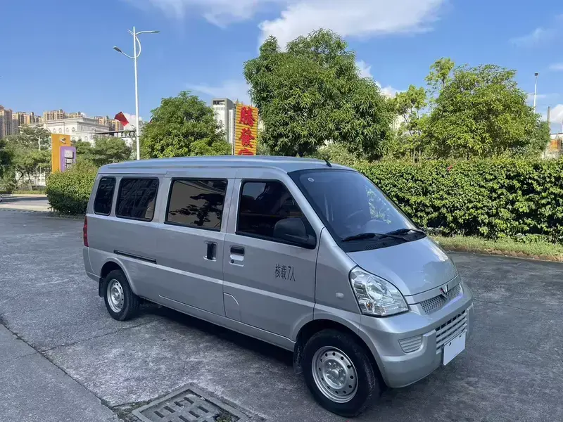 2021 Wuling Wuling Rongguang с пробегом 12 000 км