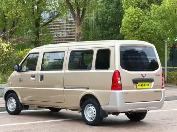 2021 Wuling Wuling Rongguang с пробегом 15 000 км
