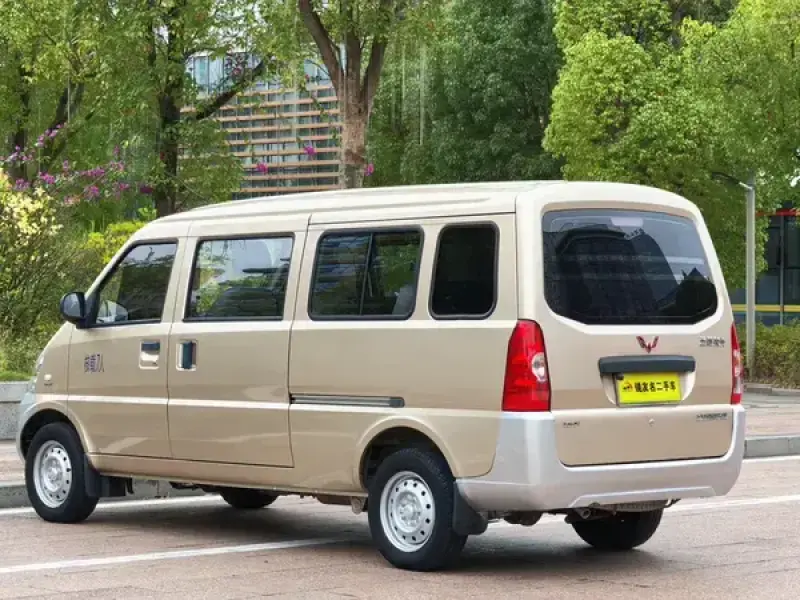 2021 Wuling Wuling Rongguang с пробегом 15 000 км