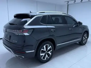 2023 Volkswagen Tanyue L PHEV с пробегом 11 000 км