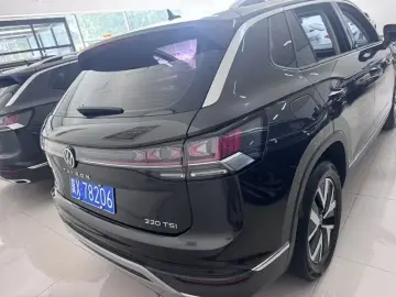 2023 Volkswagen Tanyue L PHEV с пробегом 23 000 км