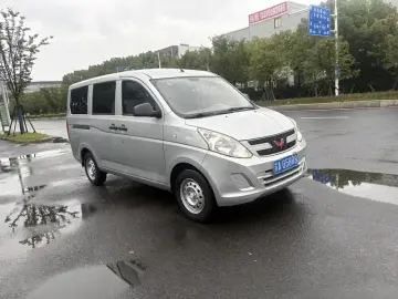 2015 Wuling Wuling Rongguang V с пробегом 65 000 км