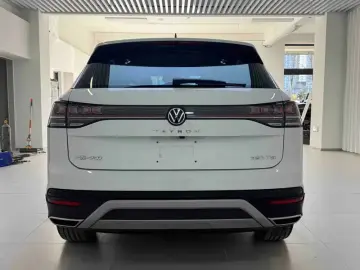 2023 Volkswagen Tanyue L PHEV с пробегом 42 000 км