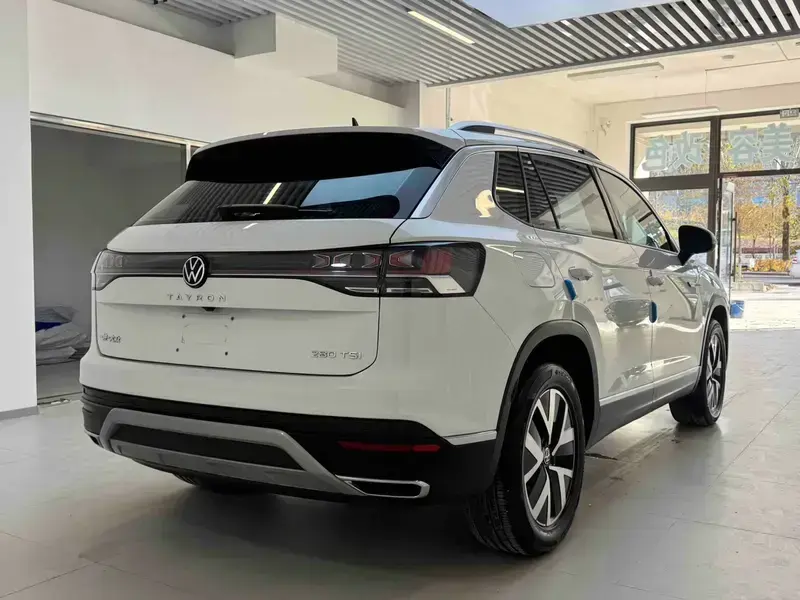 2023 Volkswagen Tanyue L PHEV с пробегом 42 000 км