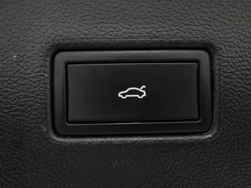 2023 Volkswagen Tanyue L PHEV с пробегом 42 000 км