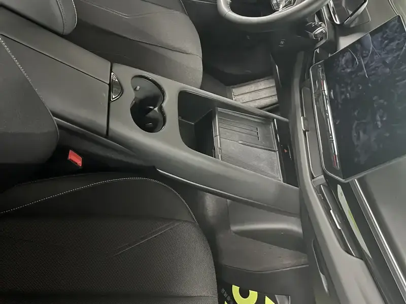 2025 Volkswagen Unique 06 с пробегом 15 000 км