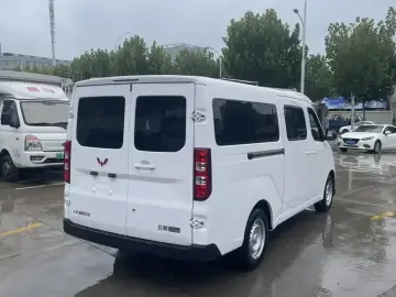 2024 Wuling Wuling Yangguang с пробегом 17 600 км