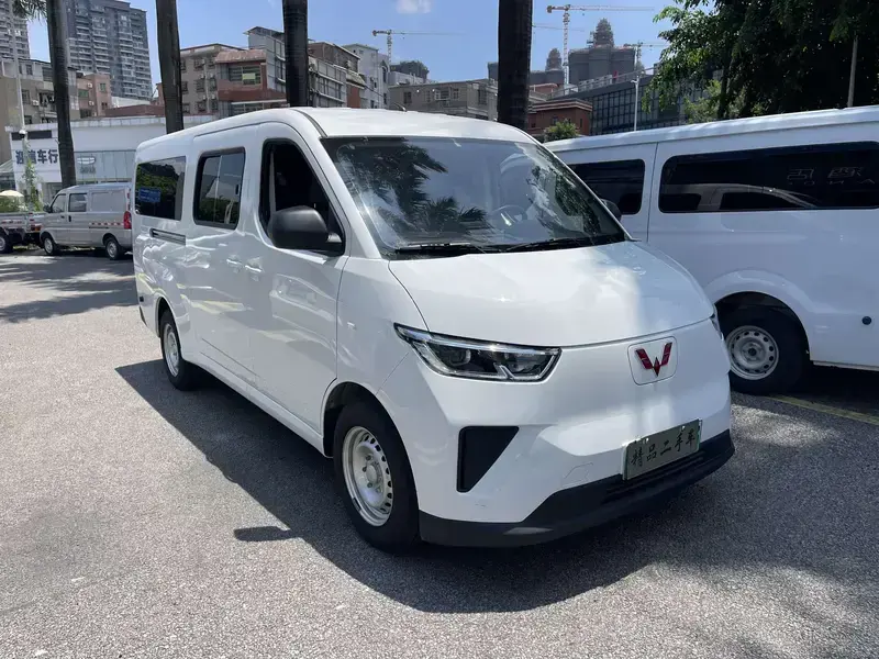 2025 Wuling Wuling Yangguang с пробегом 14 000 км
