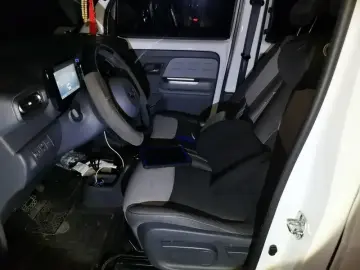 2025 Wuling Wuling Zhiguang NEV с пробегом 22 300 км