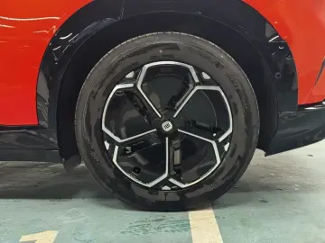 2025 Xiaomi Xiaomi SUV с пробегом 13 800 км