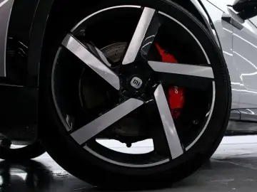 2025 Xiaomi Xiaomi SUV с пробегом 19 000 км