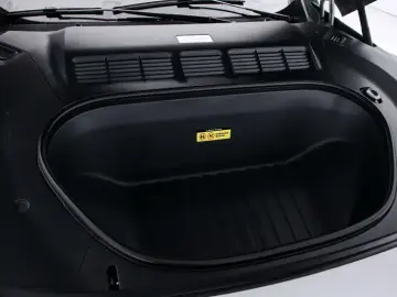 2025 Xiaomi Xiaomi SUV с пробегом 19 000 км