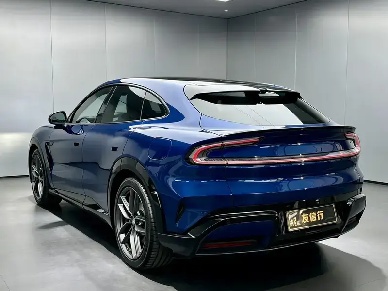 2025 Xiaomi Xiaomi SUV с пробегом 9 000 км