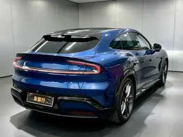 2025 Xiaomi Xiaomi SUV с пробегом 9 000 км