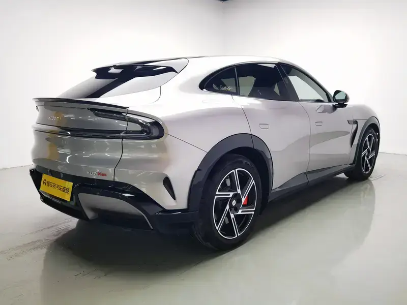 2025 Xiaomi Xiaomi SUV с пробегом 19 000 км