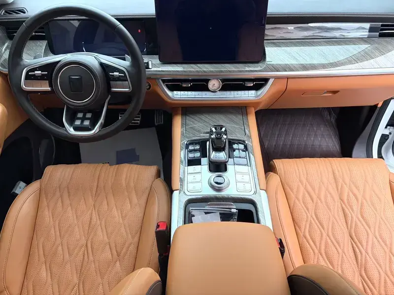 2022 Tank 500 с пробегом 99 500 км