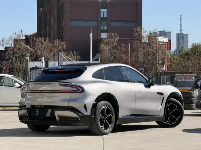 2025 Xiaomi Xiaomi SUV с пробегом 33 000 км