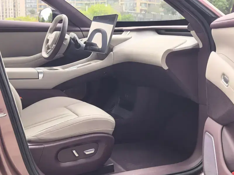 2025 Xiaomi Xiaomi SUV с пробегом 23 000 км