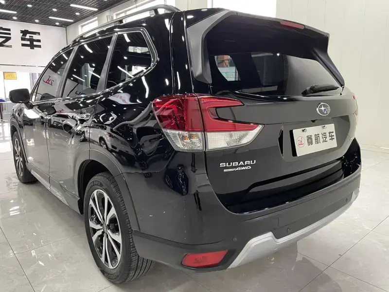 2021 Subaru Forester с пробегом 61 000 км