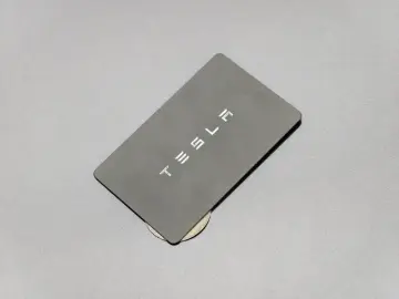 2023 Tesla Model 3 с пробегом 12 600 км