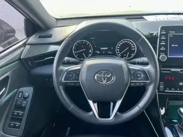 2019 Toyota Avalon с пробегом 77 000 км