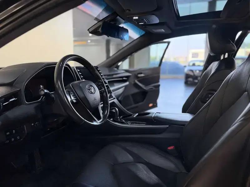 2019 Toyota Avalon с пробегом 74 000 км