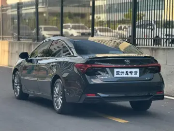 2024 Toyota Avalon с пробегом 50 000 км