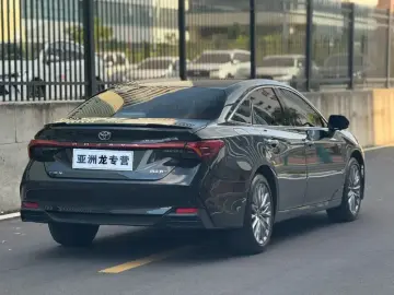 2024 Toyota Avalon с пробегом 50 000 км