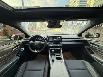 2024 Toyota Avalon с пробегом 50 000 км
