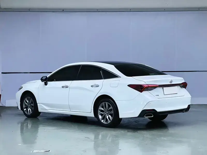 2019 Toyota Avalon с пробегом 41 800 км