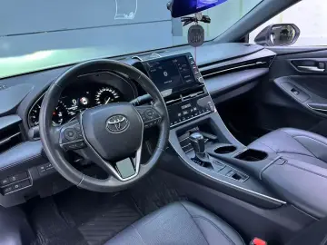 2019 Toyota Avalon с пробегом 41 800 км