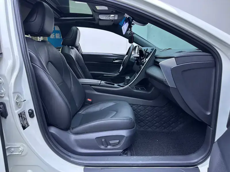 2019 Toyota Avalon с пробегом 41 800 км