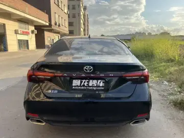 2023 Toyota Avalon с пробегом 40 700 км
