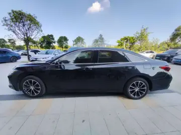 2023 Toyota Avalon с пробегом 28 400 км
