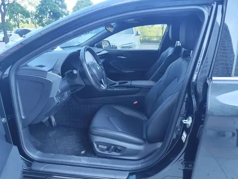 2023 Toyota Avalon с пробегом 28 400 км