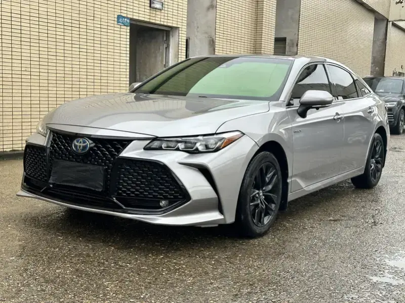 2019 Toyota Avalon с пробегом 127 000 км