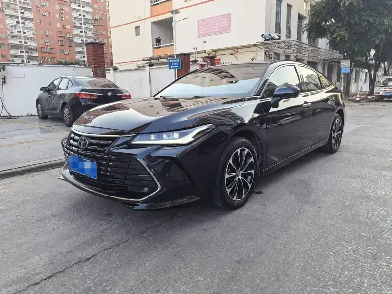 2023 Toyota Avalon с пробегом 80 000 км