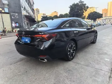 2023 Toyota Avalon с пробегом 80 000 км