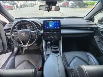 2023 Toyota Avalon с пробегом 80 000 км