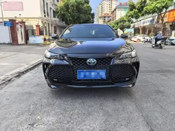 2019 Toyota Avalon с пробегом 100 000 км