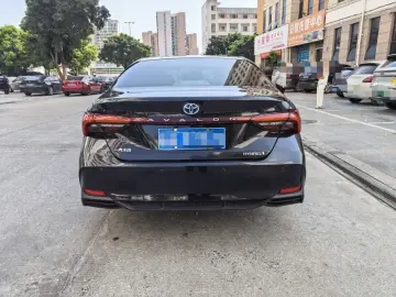 2019 Toyota Avalon с пробегом 100 000 км