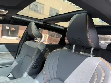 2024 Toyota Avalon с пробегом 23 000 км