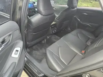 2022 Toyota Avalon с пробегом 19 000 км