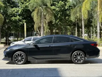 2023 Toyota Avalon с пробегом 52 000 км