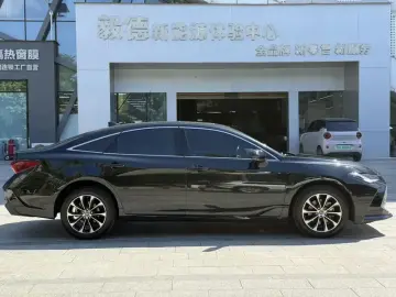 2023 Toyota Avalon с пробегом 52 000 км
