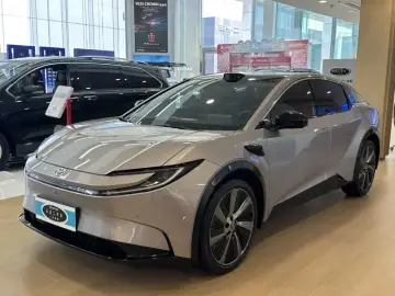Toyota bZ5
