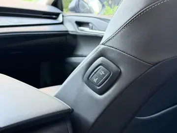 2024 Toyota Camry с пробегом 37 000 км
