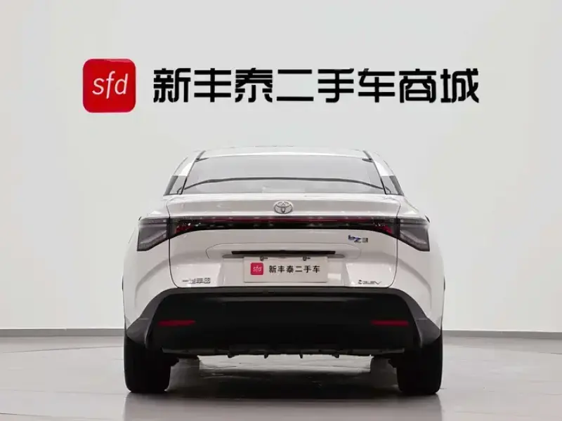 2024 Toyota bZ3 с пробегом 55 000 км