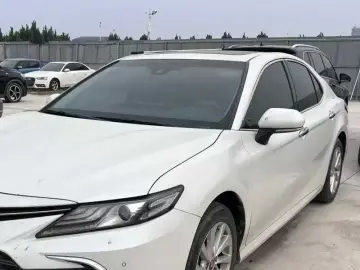 2023 Toyota Camry с пробегом 31 000 км
