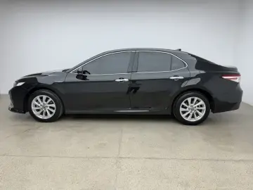 2023 Toyota Camry с пробегом 110 000 км